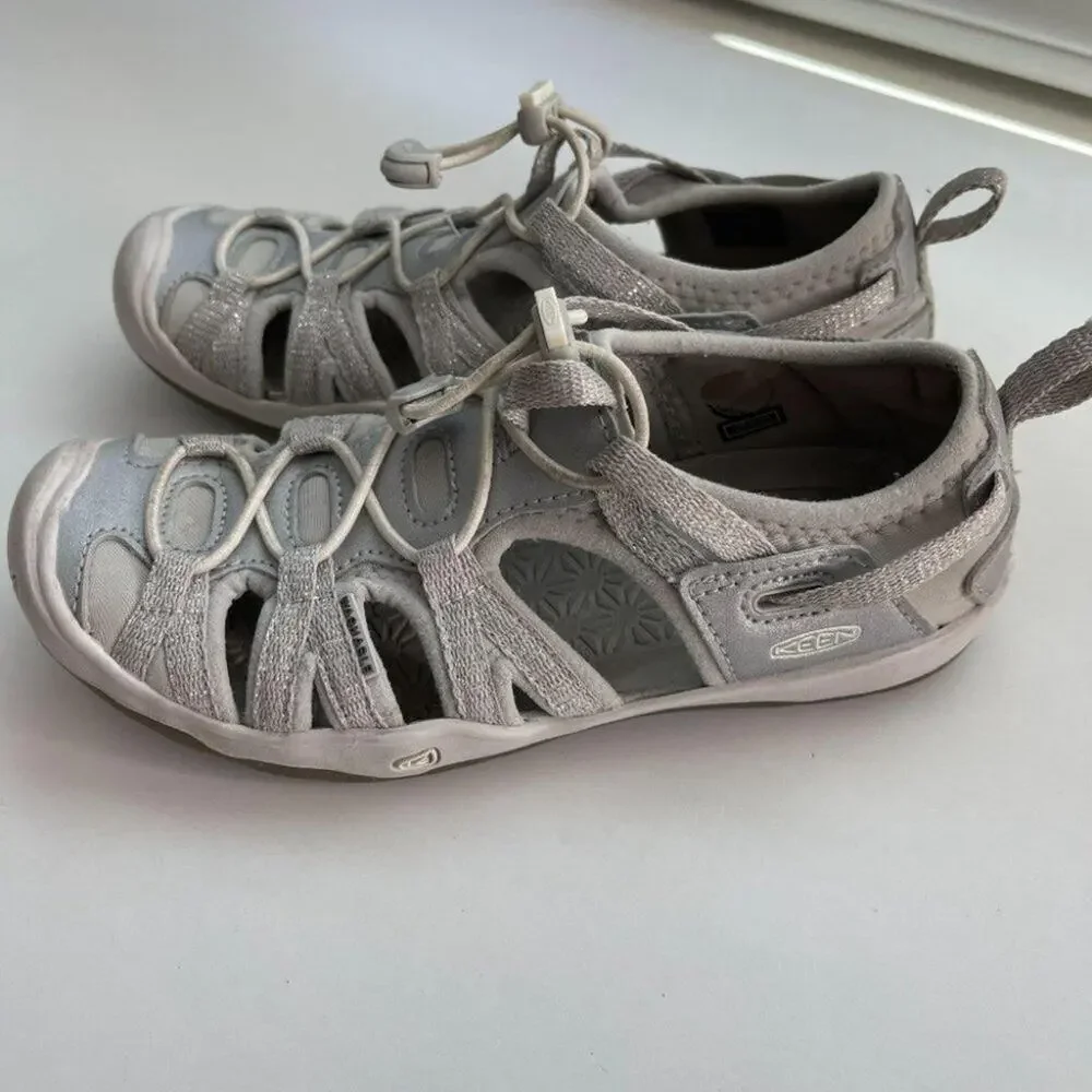 KEEN Kids Moxie Sandal Sz 1 Y